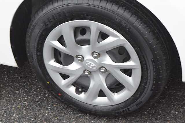 Hyundai i10 1.0 S 5 Door