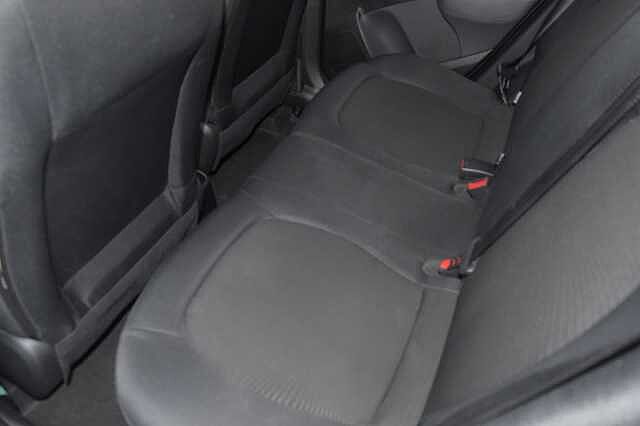 Hyundai i10 1.0 S 5 Door