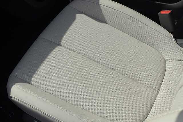 Hyundai IONIQ 5 E (217ps) Ultimate 73kWh RWD Blue