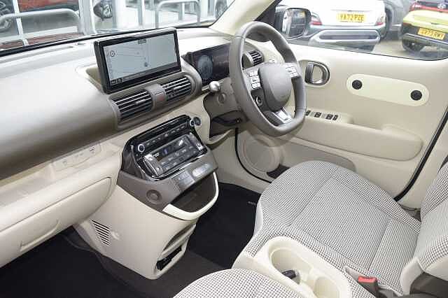 Hyundai INSTER 85kW 02 49kWh 5dr Auto Black