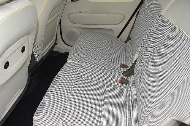 Hyundai INSTER 85kW 02 49kWh 5dr Auto Black