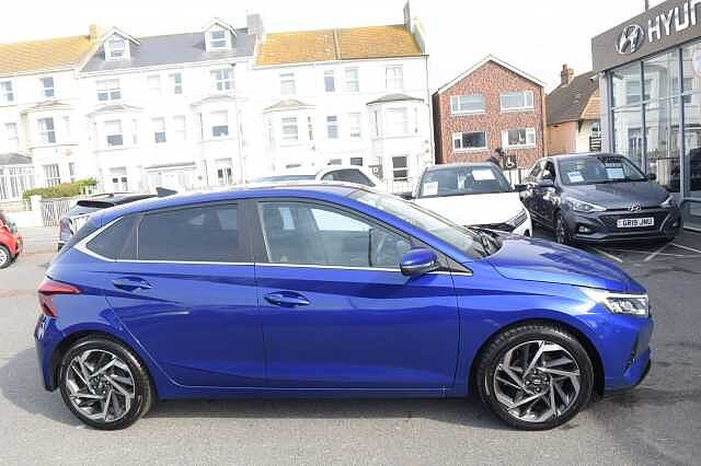Hyundai i20 1.0T GDi 48V MHD Premium 5dr