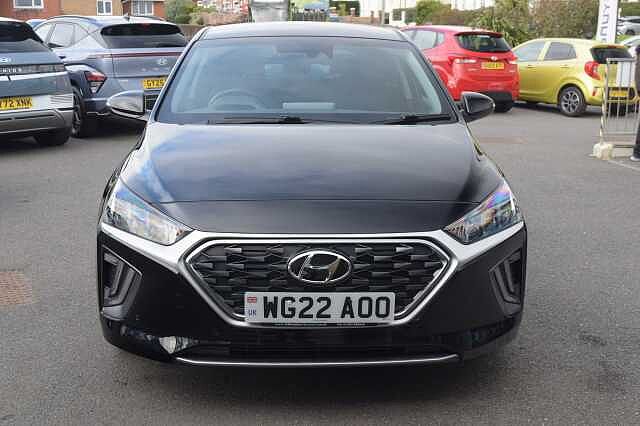Hyundai IONIQ 1.6 GDi Hybrid Premium SE 5dr DCT