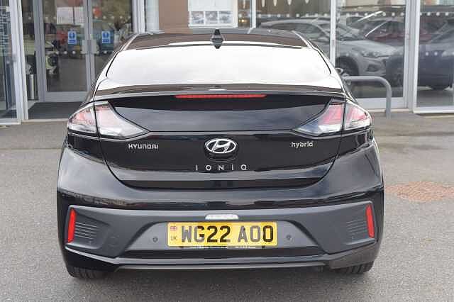 Hyundai IONIQ 1.6 GDi Hybrid Premium SE 5dr DCT