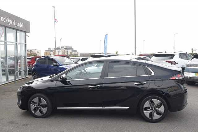 Hyundai IONIQ 1.6 GDi Hybrid Premium SE 5dr DCT