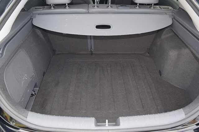 Hyundai IONIQ 1.6 GDi Hybrid Premium SE 5dr DCT