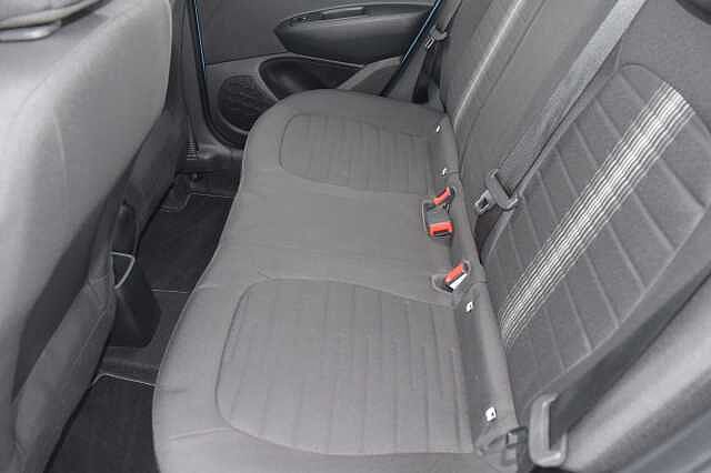 Hyundai i10 1.0 MPi SE Connect 5dr