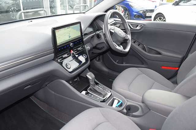 Hyundai IONIQ 1.6 GDi Hybrid Premium 5dr DCT