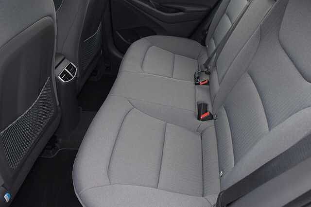 Hyundai IONIQ 1.6 GDi Hybrid Premium 5dr DCT