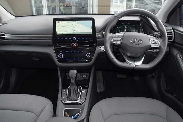 Hyundai IONIQ 1.6 GDi Hybrid Premium 5dr DCT