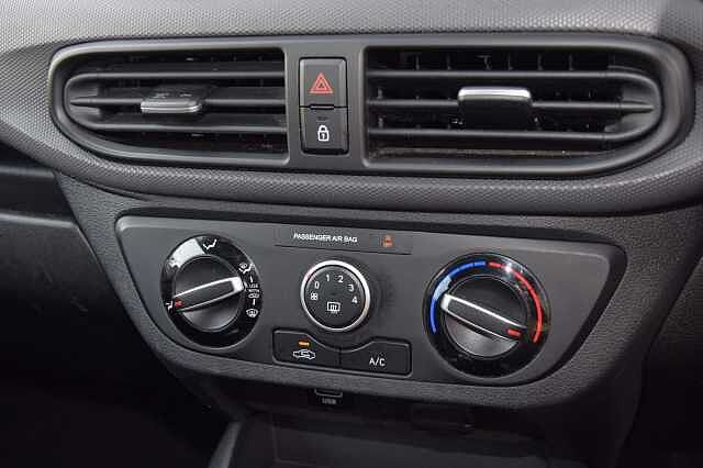 Hyundai i10 1.0 MPi SE 5dr