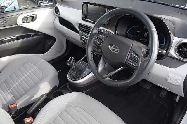 Hyundai i10 1.2 MPi Premium 5dr Auto