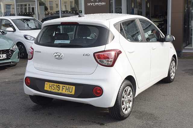 Hyundai i10 1.0 SE 5dr