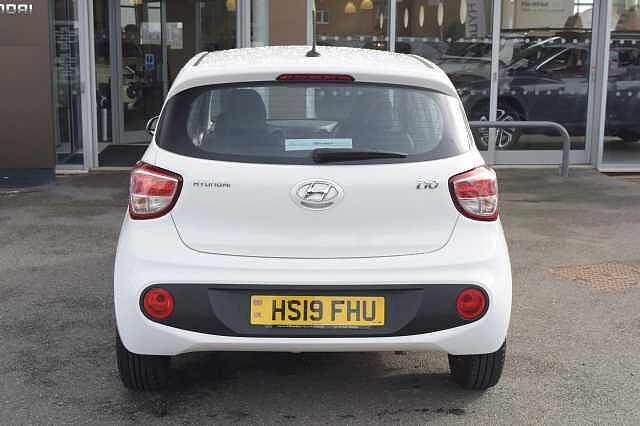 Hyundai i10 1.0 SE 5dr