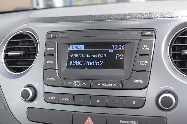 Hyundai i10 1.0 SE 5dr