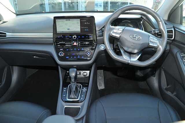 Hyundai IONIQ 1.6 GDi Hybrid Premium 5dr DCT