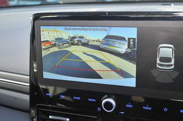 Hyundai IONIQ 1.6 GDi Hybrid Premium 5dr DCT