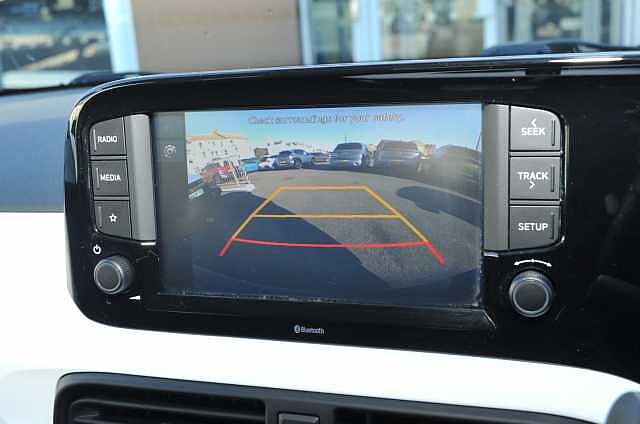 Hyundai i10 1.2 MPi Premium 5dr