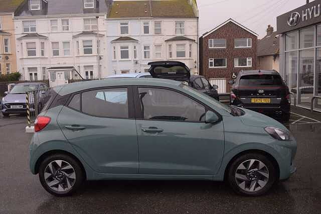 Hyundai i10 1.2 Advance 5dr Auto