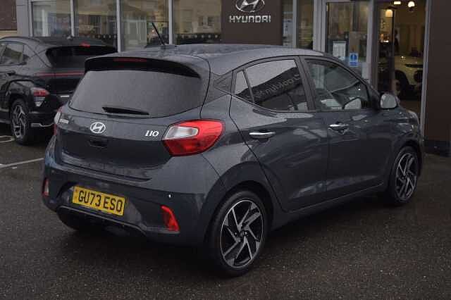 Hyundai i10 1.0 MPi Premium 5dr Auto