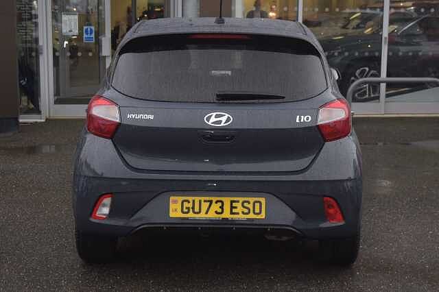 Hyundai i10 1.0 MPi Premium 5dr Auto