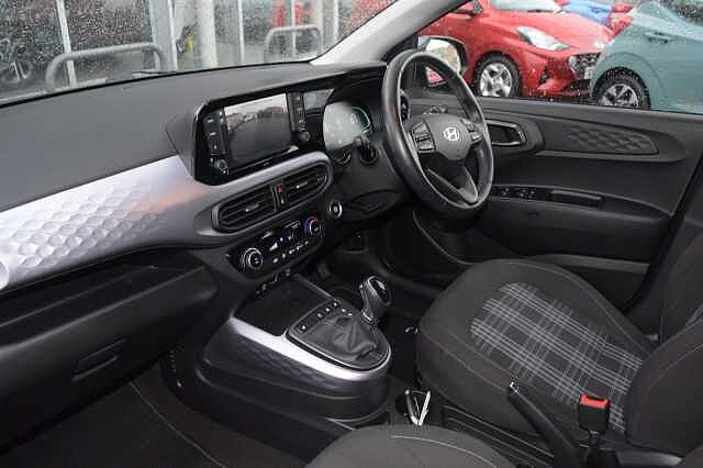 Hyundai i10 1.0 MPi Premium 5dr Auto