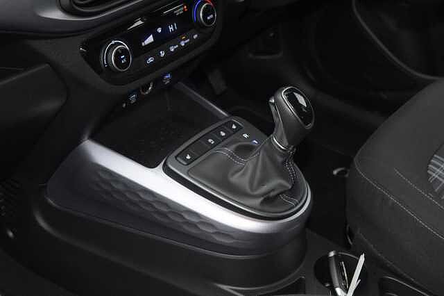 Hyundai i10 1.0 MPi Premium 5dr Auto