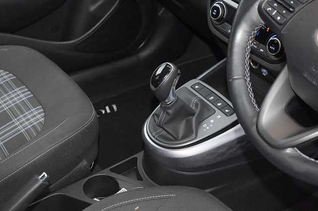 Hyundai i10 1.0 MPi Premium 5dr Auto