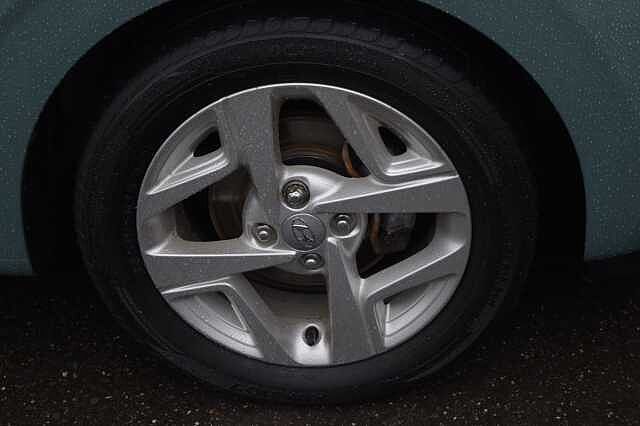 Hyundai i10 1.0 MPi SE Connect 5dr