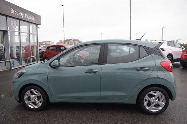 Hyundai i10 1.0 MPi SE Connect 5dr