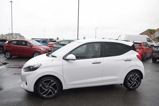 Hyundai i10 1.2 [79] Premium 5dr [Nav]