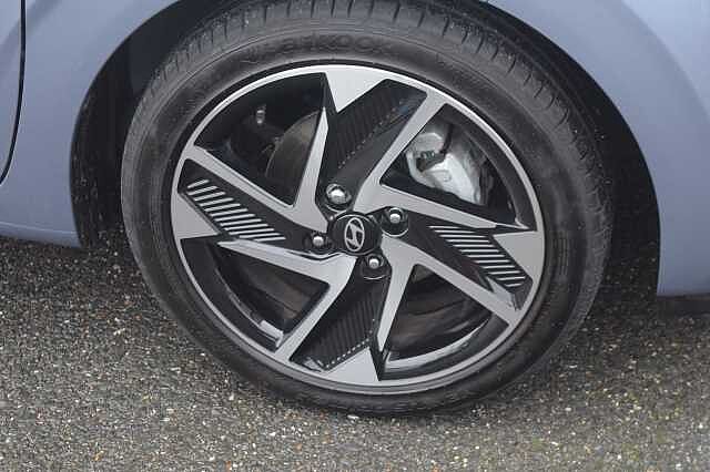 Hyundai i10 1.2 [79] Premium 5dr Auto [Nav]