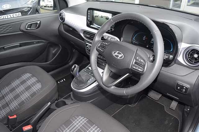 Hyundai i10 1.2 [79] Premium 5dr Auto [Nav]