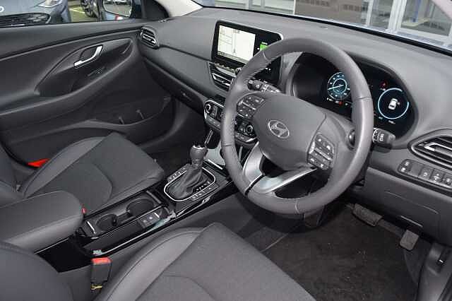 Hyundai i30 1.5T GDi 48v Hybrid Premium 5dr DCT