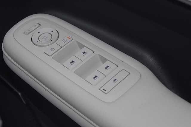 Hyundai SANTA FE 1.6 TGDi Plug-in Hybrid Ultimate 5dr 4WD Auto