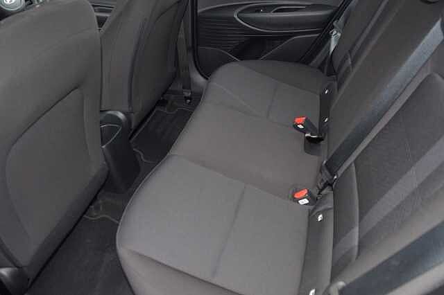 Hyundai i20 1.0T GDi Advance 5dr