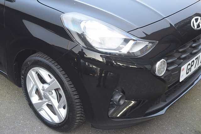 Hyundai i10 1.0 MPi SE Connect 5dr