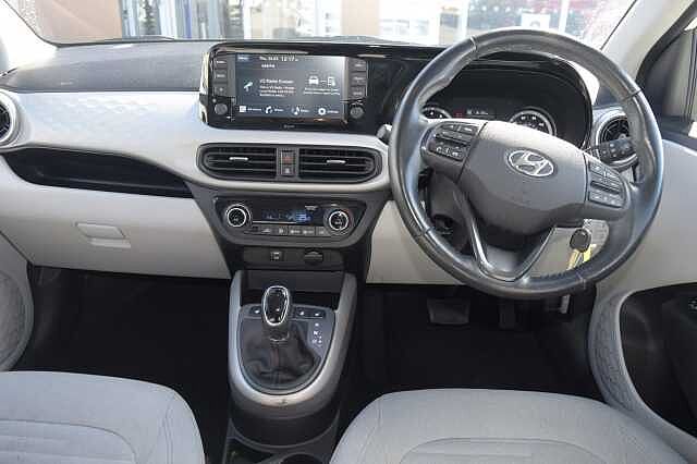 Hyundai i10 1.0 MPi Premium 5dr Auto