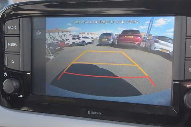 Hyundai i10 1.0 MPi Premium 5dr Auto