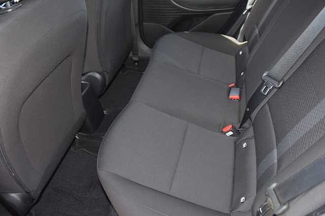 Hyundai i20 1.0T GDi Advance 5dr