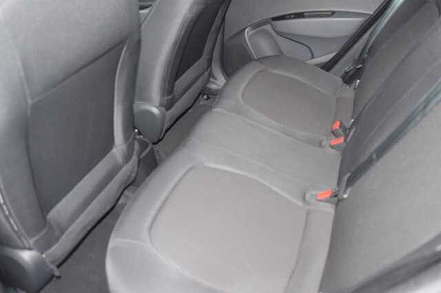 Hyundai i10 1.0 Play 5dr