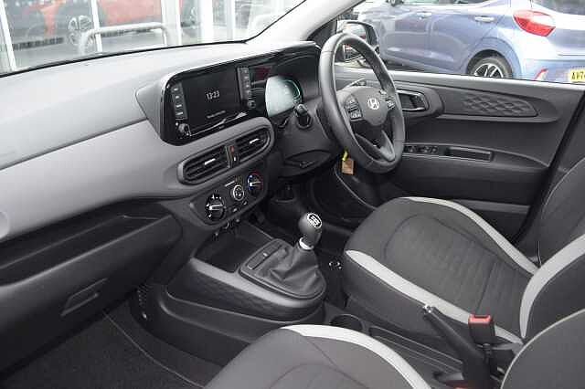 Hyundai i10 1.2 [79] Advance 5dr [Nav]