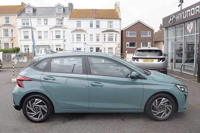 Hyundai i20 1.0T GDi Advance 5dr