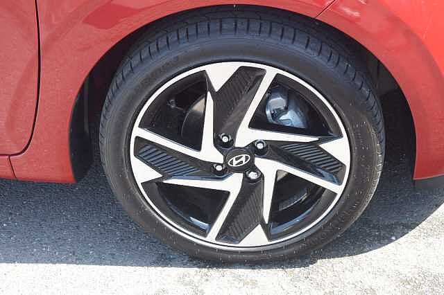 Hyundai i10 1.0 MPi Premium 5dr