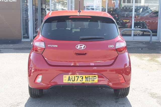 Hyundai i10 1.0 MPi Premium 5dr
