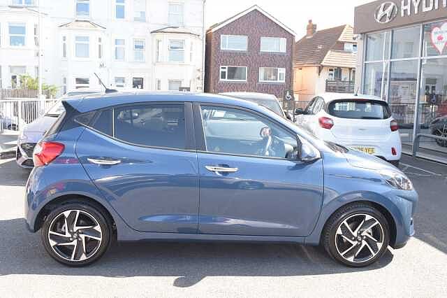 Hyundai i10 1.2 [79] Premium 5dr Auto [Nav]
