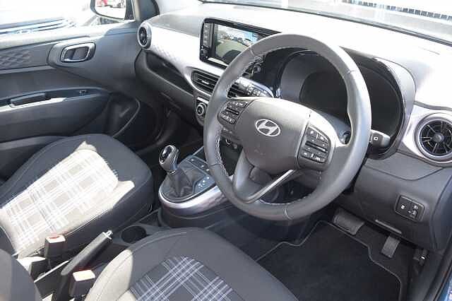 Hyundai i10 1.2 [79] Premium 5dr Auto [Nav]