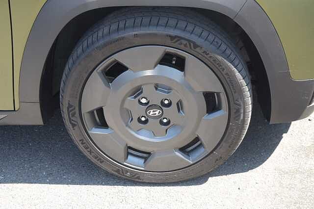 Hyundai Inster 85kW Cross 49kWh 5dr Auto