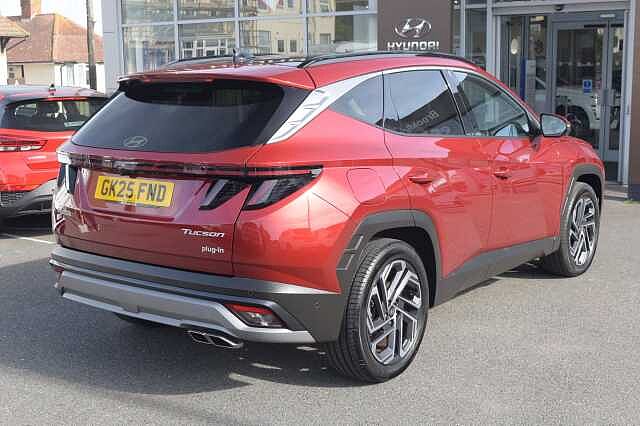 Hyundai TUCSON 1.6T Plug-in Hybrid Ultimate 5dr 4WD Auto