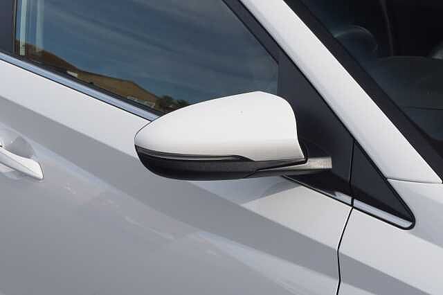 Hyundai i20 1.0T GDi Premium 5dr DCT